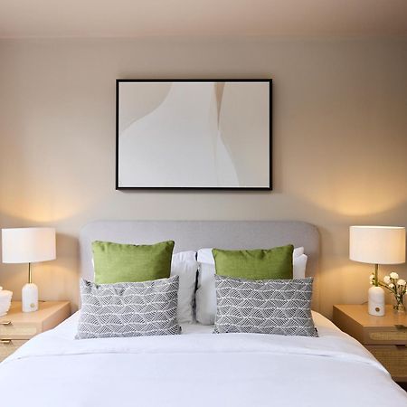 The Twickenham Wonder - Lovely 1Bdr Flat With Parking Eksteriør bilde